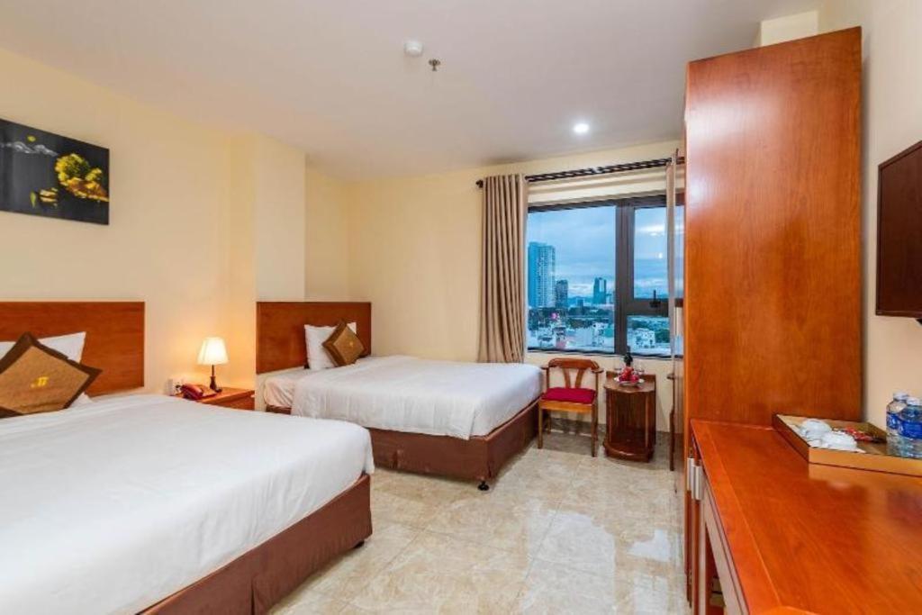 An Thuyen Hotel Дананг Экстерьер фото