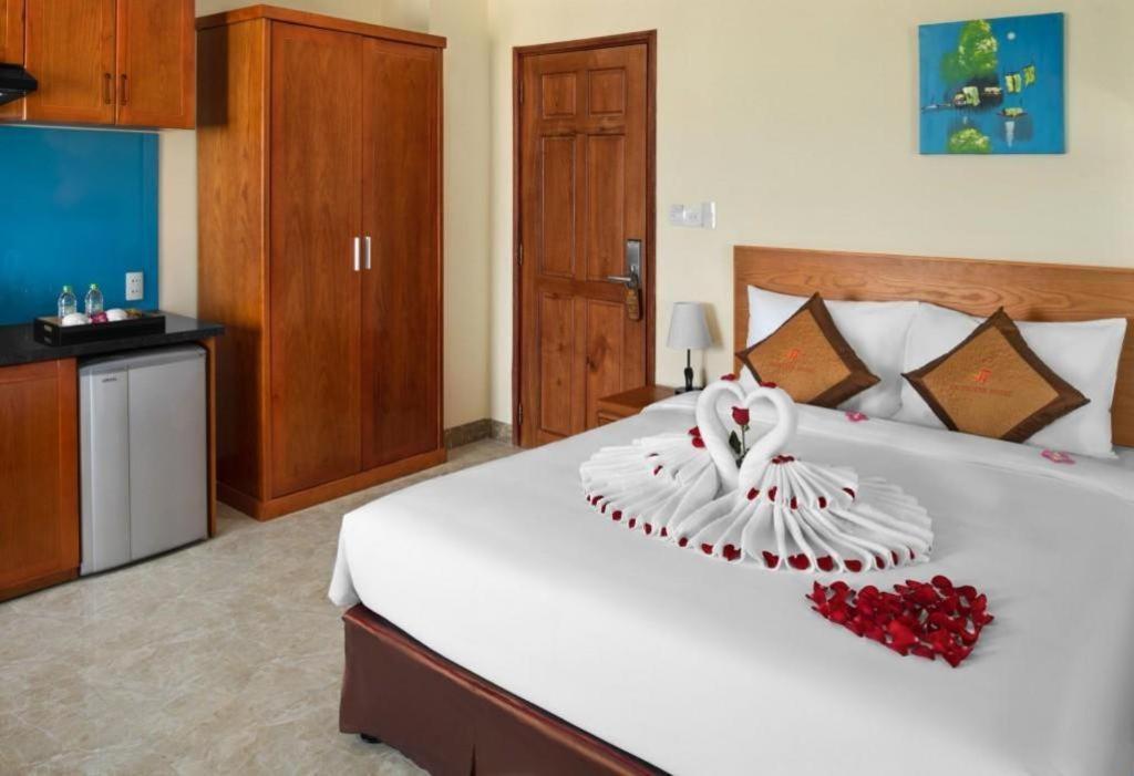 An Thuyen Hotel Дананг Экстерьер фото