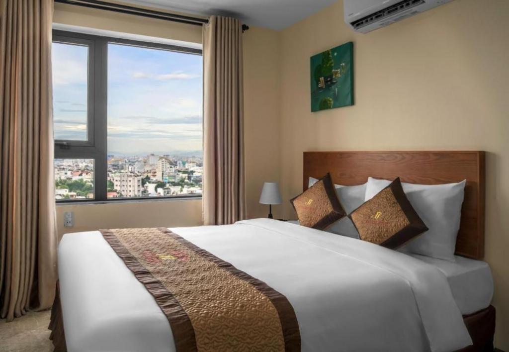 An Thuyen Hotel Дананг Экстерьер фото