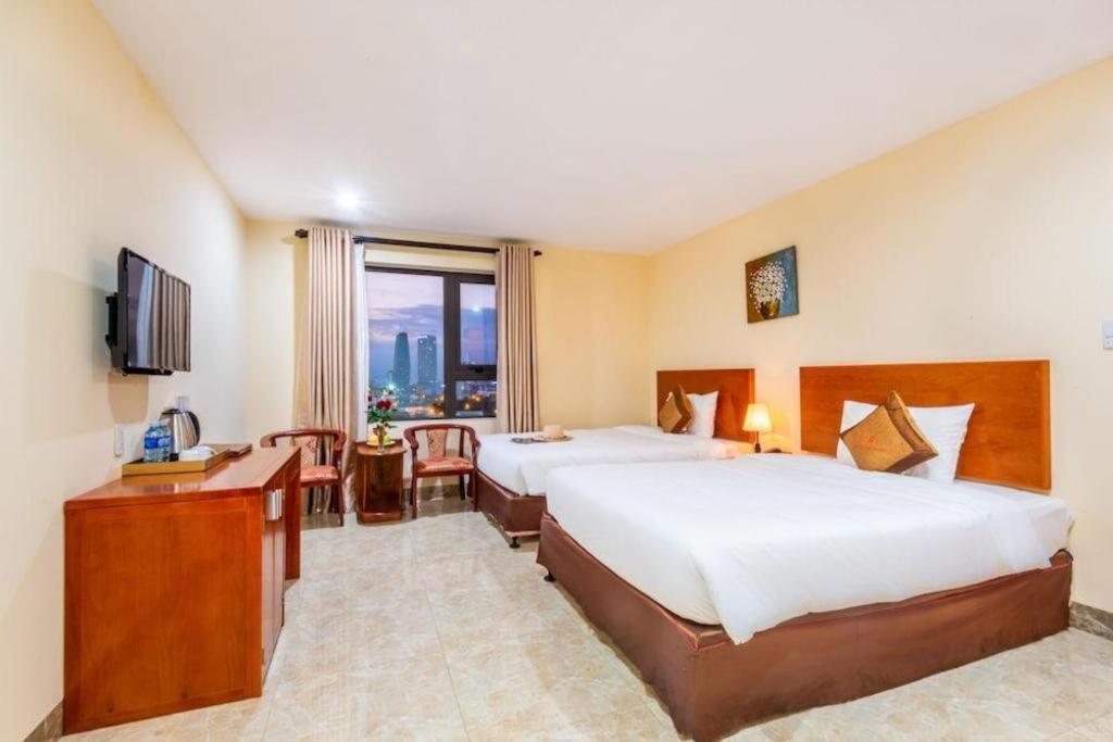 An Thuyen Hotel Дананг Экстерьер фото