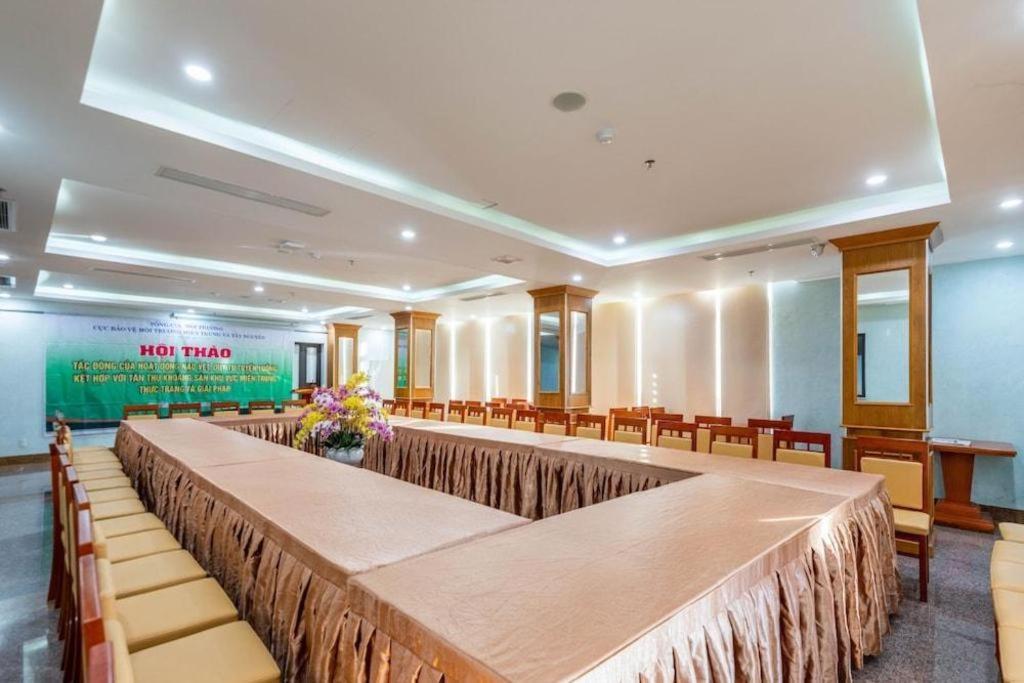 An Thuyen Hotel Дананг Экстерьер фото