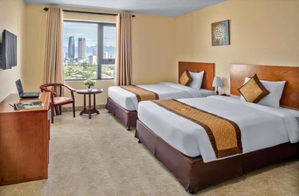 An Thuyen Hotel Дананг Экстерьер фото
